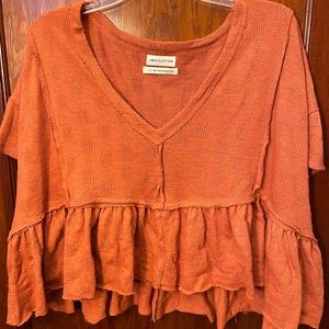 Cropped Loose Fit VNeck Blouse